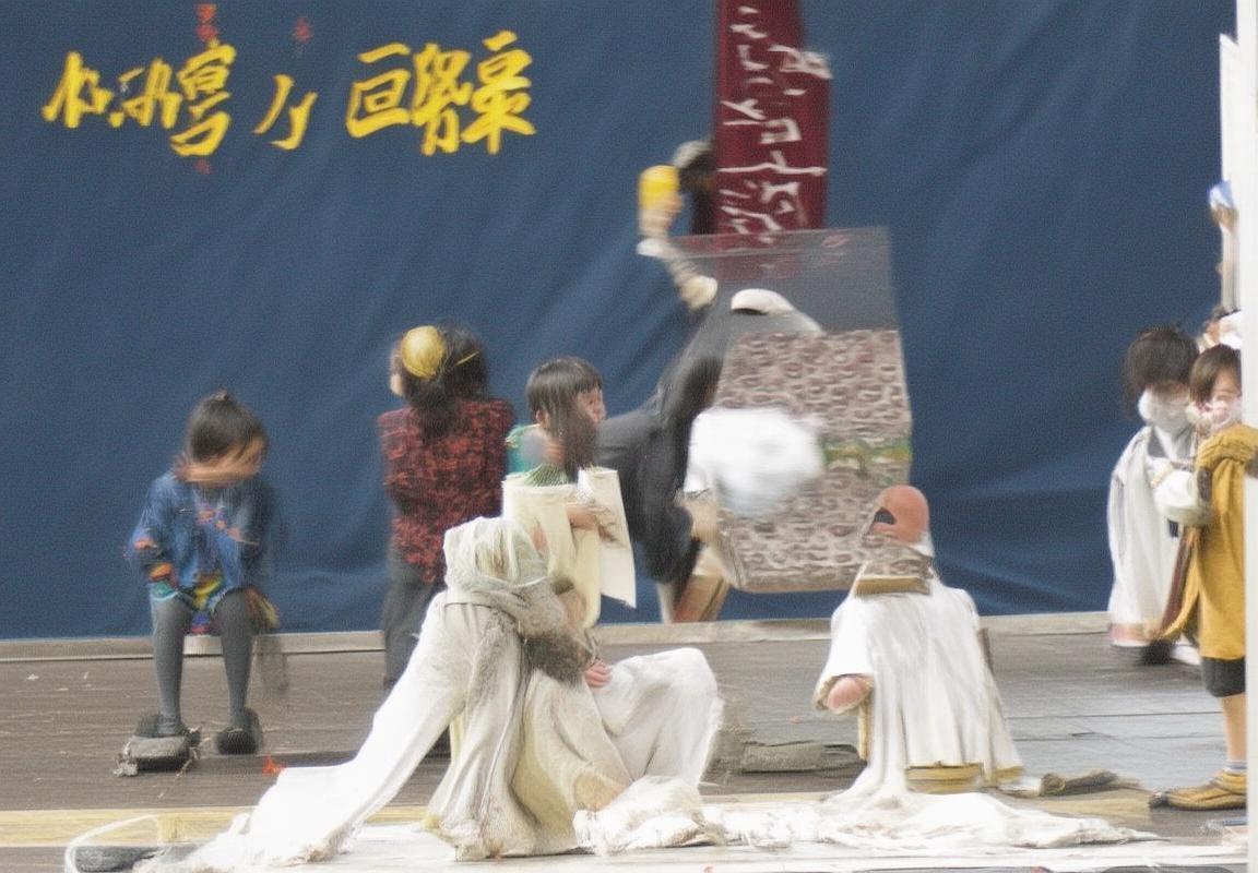 巴西男足VS中国男足：交锋回顾、战术对比与未来展望(图3)